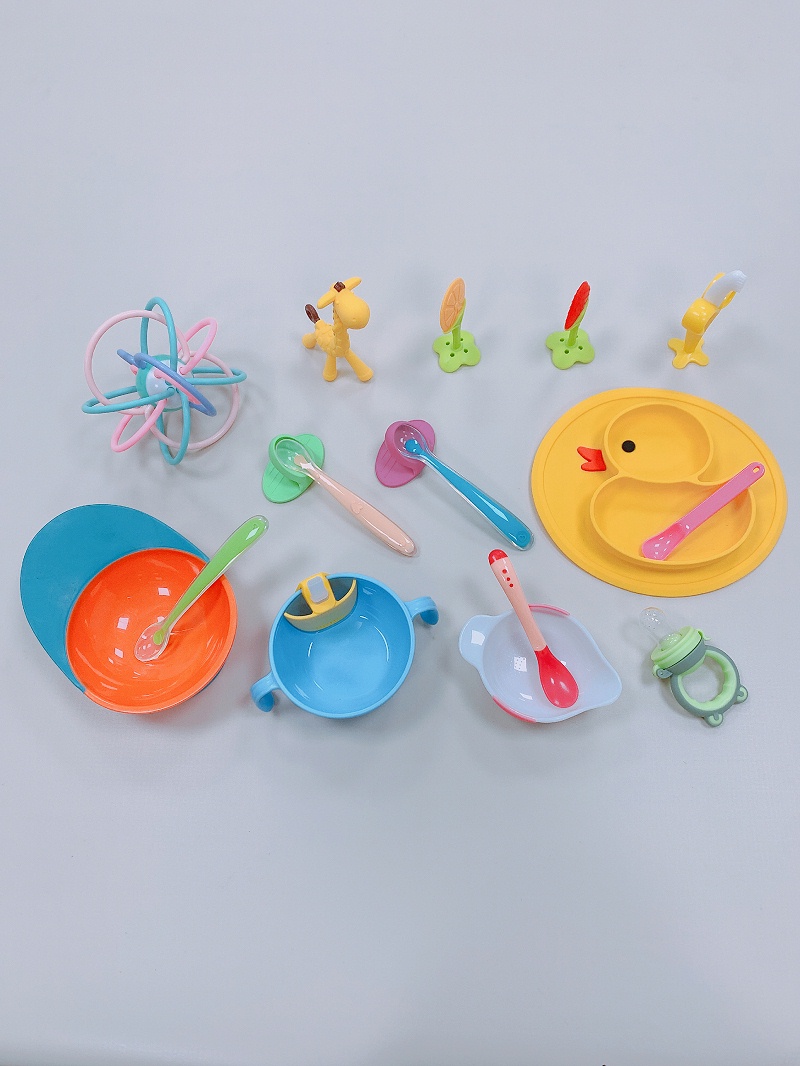 硅胶餐具